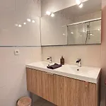 Les Douves Duplex 5 Personnes Lumineux Avec Jardin Et Terrasse Amenagee , Vue Sur Chateau A 5mn De La Mer, Proche Omaha Et Bayeux Commes