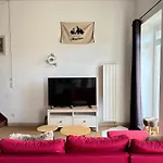 Les Douves Duplex 5 Personnes Lumineux Avec Jardin Et Terrasse Amenagee , Vue Sur Chateau A 5mn De La Mer, Proche Omaha Et Bayeux *