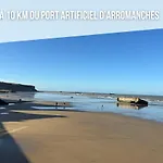 Apartmán Les Douves Duplex 5 Personnes Lumineux Avec Jardin Et Terrasse Amenagee , Vue Sur Chateau A 5mn De La Mer, Proche Omaha Et Bayeux Commes