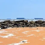 Apartmán Les Douves Duplex 5 Personnes Lumineux Avec Jardin Et Terrasse Amenagee , Vue Sur Chateau A 5mn De La Mer, Proche Omaha Et Bayeux *