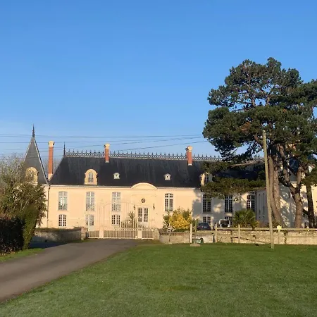 Les Douves Duplex 5 Personnes Lumineux Avec Jardin Et Terrasse Amenagee , Vue Sur Chateau A 5mn De La Mer, Proche Omaha Et Bayeux Daire