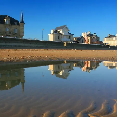 Les Douves Duplex 5 Personnes Lumineux Avec Jardin Et Terrasse Amenagee , Vue Sur Chateau A 5mn De La Mer, Proche Omaha Et Bayeux Commes