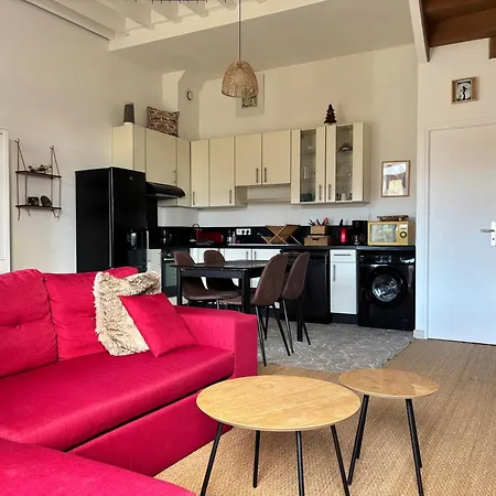 Les Douves Duplex 5 Personnes Lumineux Avec Jardin Et Terrasse Amenagee , Vue Sur Chateau A 5mn De La Mer, Proche Omaha Et Bayeux *
