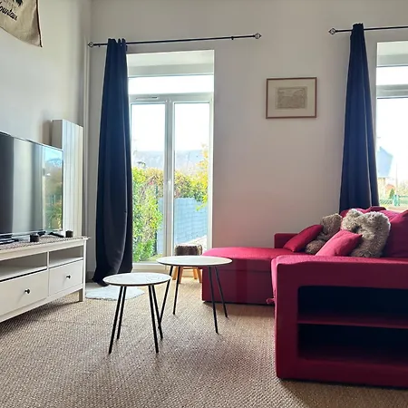 Apartmán Les Douves Duplex 5 Personnes Lumineux Avec Jardin Et Terrasse Amenagee , Vue Sur Chateau A 5mn De La Mer, Proche Omaha Et Bayeux Commes