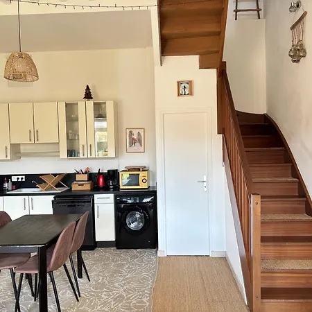 Les Douves Duplex 5 Personnes Lumineux Avec Jardin Et Terrasse Amenagee , Vue Sur Chateau A 5mn De La Mer, Proche Omaha Et Bayeux