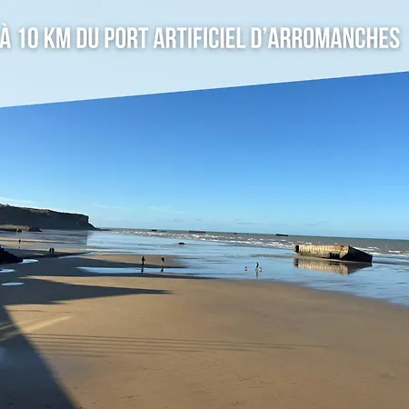 Apartmán Les Douves Duplex 5 Personnes Lumineux Avec Jardin Et Terrasse Amenagee , Vue Sur Chateau A 5mn De La Mer, Proche Omaha Et Bayeux Commes