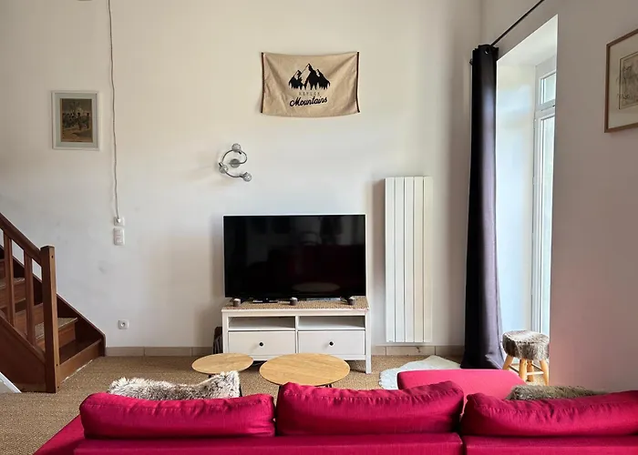 Les Douves Duplex 5 Personnes Lumineux Avec Jardin Et Terrasse Amenagee , Vue Sur Chateau A 5mn De La Mer, Proche Omaha Et Bayeux *